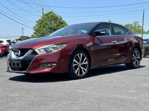 Coulis Red 2016 Nissan Maxima 3.5 SV