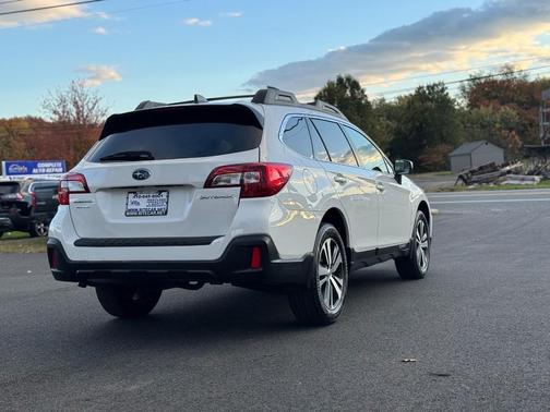 2018 Subaru Outback 2.5i Limited