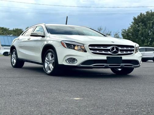 2018 Mercedes-Benz GLA 250 Base