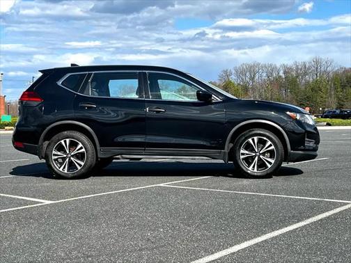 2017 Nissan Rogue S