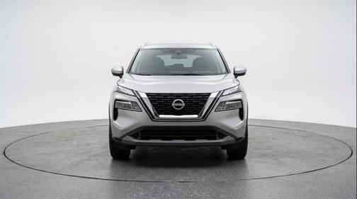 Brilliant Silver Metallic 2025 Nissan Rogue SV