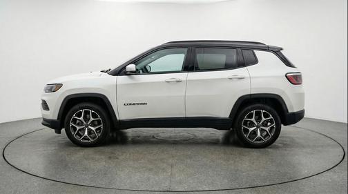 Bright White Clearcoat 2025 Jeep Compass Limited