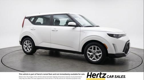 Snow White Pearl 2025 Kia Soul LX