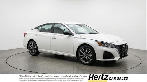 Glacier White 2025 Nissan Altima SV FWD