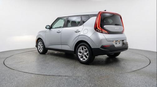 Steel Gray 2025 Kia Soul LX
