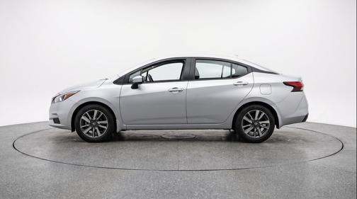 Brilliant Silver Metallic 2025 Nissan Versa 1.6 SV