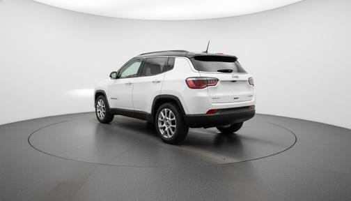 Bright White Clearcoat 2025 Jeep Compass Limited