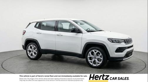Bright White Clearcoat 2025 Jeep Compass Latitude