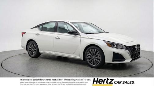 Glacier White 2025 Nissan Altima SV FWD