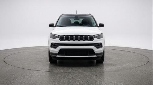 Bright White Clearcoat 2025 Jeep Compass Limited
