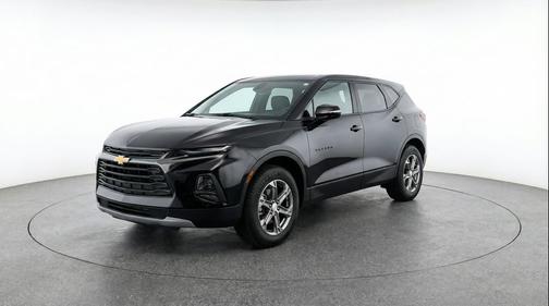 Black 2025 Chevrolet Blazer 2LT