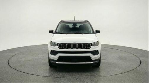 Bright White Clearcoat 2025 Jeep Compass Trailhawk