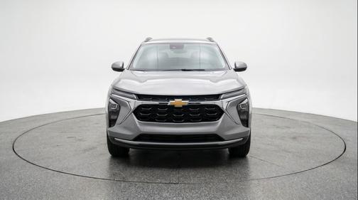 Sterling Gray Metallic 2025 Chevrolet Trax LT