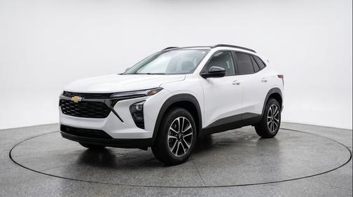 Summit White 2025 Chevrolet Trailblazer LT