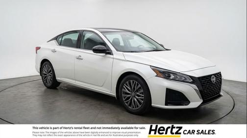 2025 Nissan Altima SV FWD