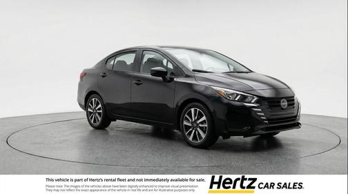 Super Black 2025 Nissan Versa 1.6 SV