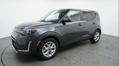Gravity Gray 2025 Kia Soul LX