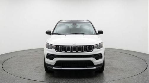 Bright White Clearcoat 2025 Jeep Compass Limited