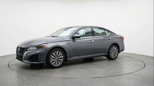 Gun Metallic 2025 Nissan Altima SV FWD