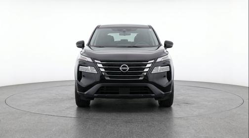Super Black 2025 Nissan Rogue SV