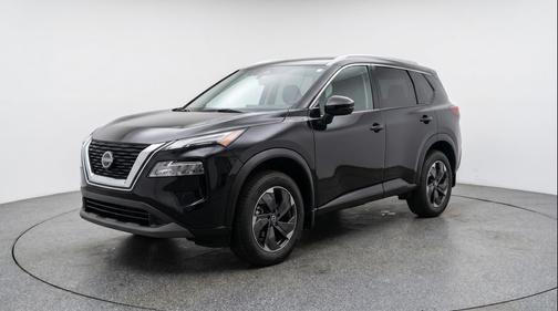 Super Black 2025 Nissan Rogue SV