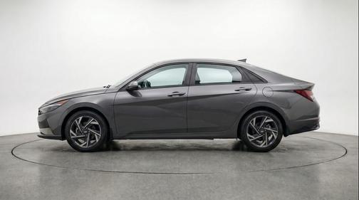 Amazon Gray 2025 Hyundai ELANTRA SEL