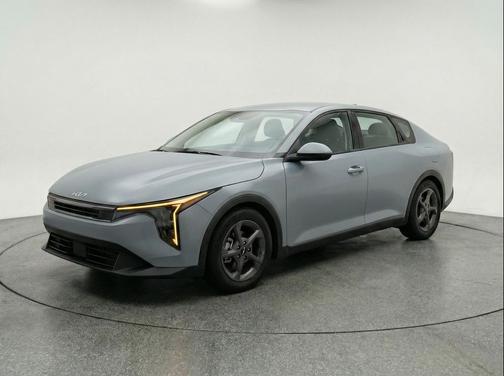 Morning Haze 2025 Kia K4 LXS