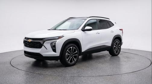 Summit White 2025 Chevrolet Trailblazer LT