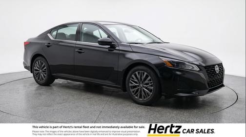 Super Black 2025 Nissan Altima SV FWD