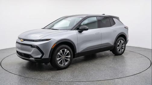 Sterling Gray Metallic 2025 Chevrolet Equinox 1LT