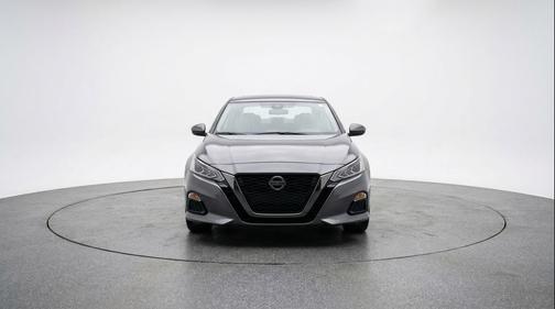Gun Metallic 2025 Nissan Altima SV FWD