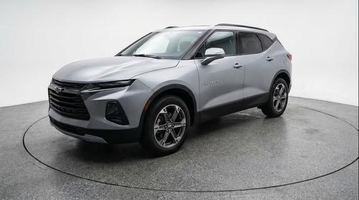 Sterling Gray Metallic 2025 Chevrolet Blazer 2LT