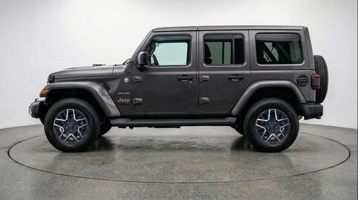 2025 Jeep Wrangler 4-Door Sahara 4x4