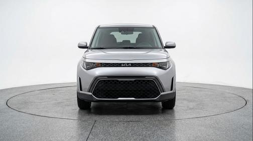 Steel Gray 2025 Kia Soul LX