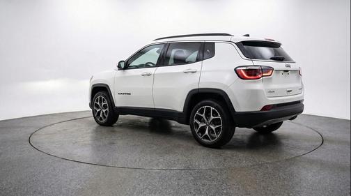 Bright White Clearcoat 2025 Jeep Compass Limited