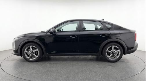 Aurora Black Pearl 2025 Kia K4 LXS