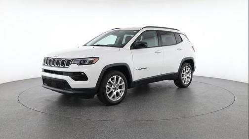 Bright White Clearcoat 2025 Jeep Compass Limited