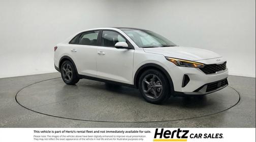 Snow White Pearl 2025 Kia K4 LXS