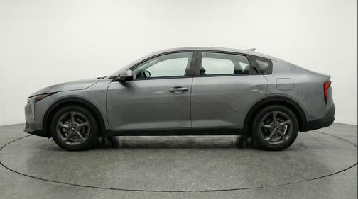 Interstellar Gray 2025 Kia K4 LXS