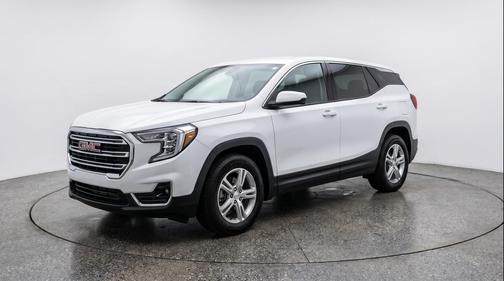 Summit White 2024 GMC Terrain SLE
