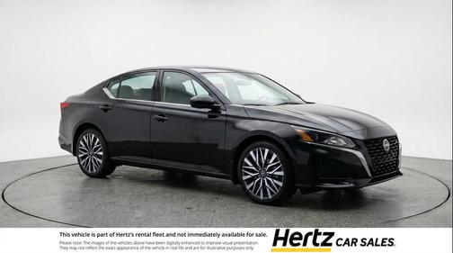 Super Black 2025 Nissan Altima SV FWD