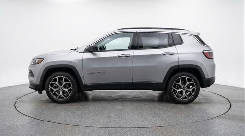 Silver Zynith Metallic Clearcoat 2025 Jeep Compass Limited