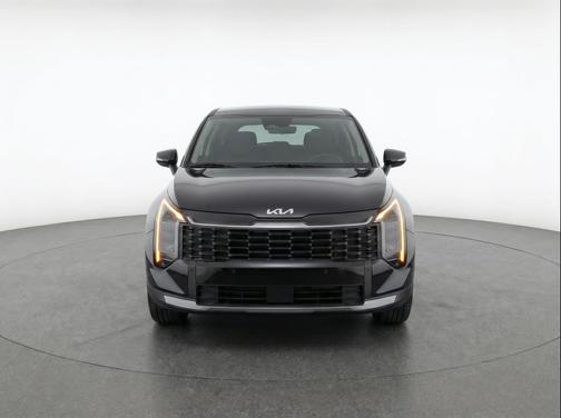 Ebony Black 2026 Kia Sportage LX