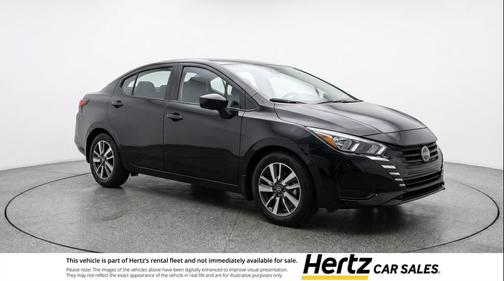 Super Black 2025 Nissan Versa 1.6 SV