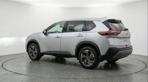 Brilliant Silver Metallic 2025 Nissan Rogue SV