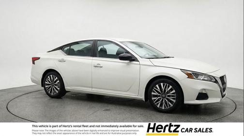 2025 Nissan Altima SV FWD