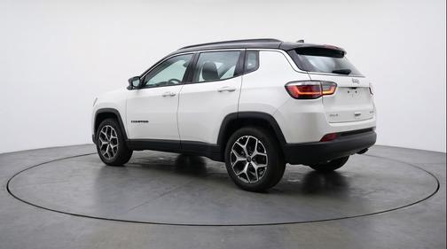 Bright White Clearcoat 2025 Jeep Compass Limited