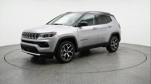 Silver Zynith Metallic Clearcoat 2025 Jeep Compass Limited