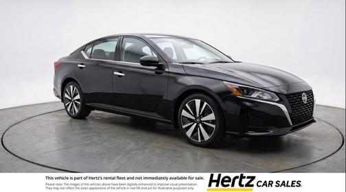 Super Black 2025 Nissan Altima SV FWD