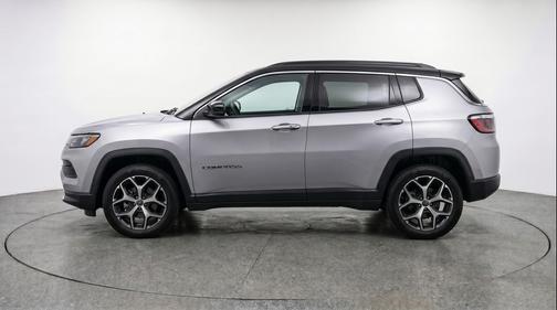 Silver Zynith Metallic Clearcoat 2025 Jeep Compass Limited